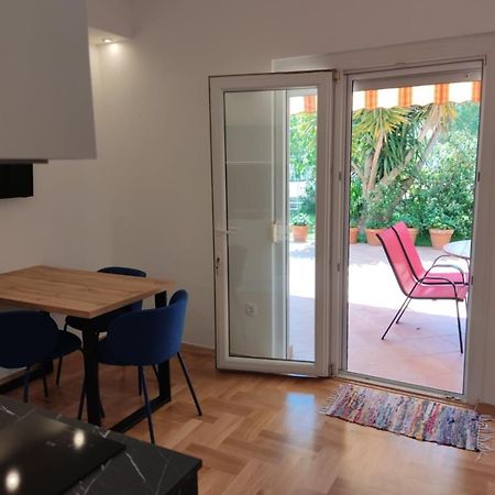 Villa Fontana Sukosan Ngoại thất bức ảnh