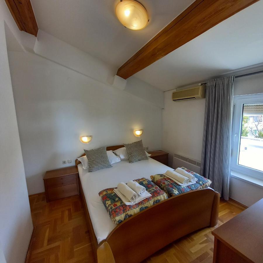 Villa Fontana Sukosan Ngoại thất bức ảnh
