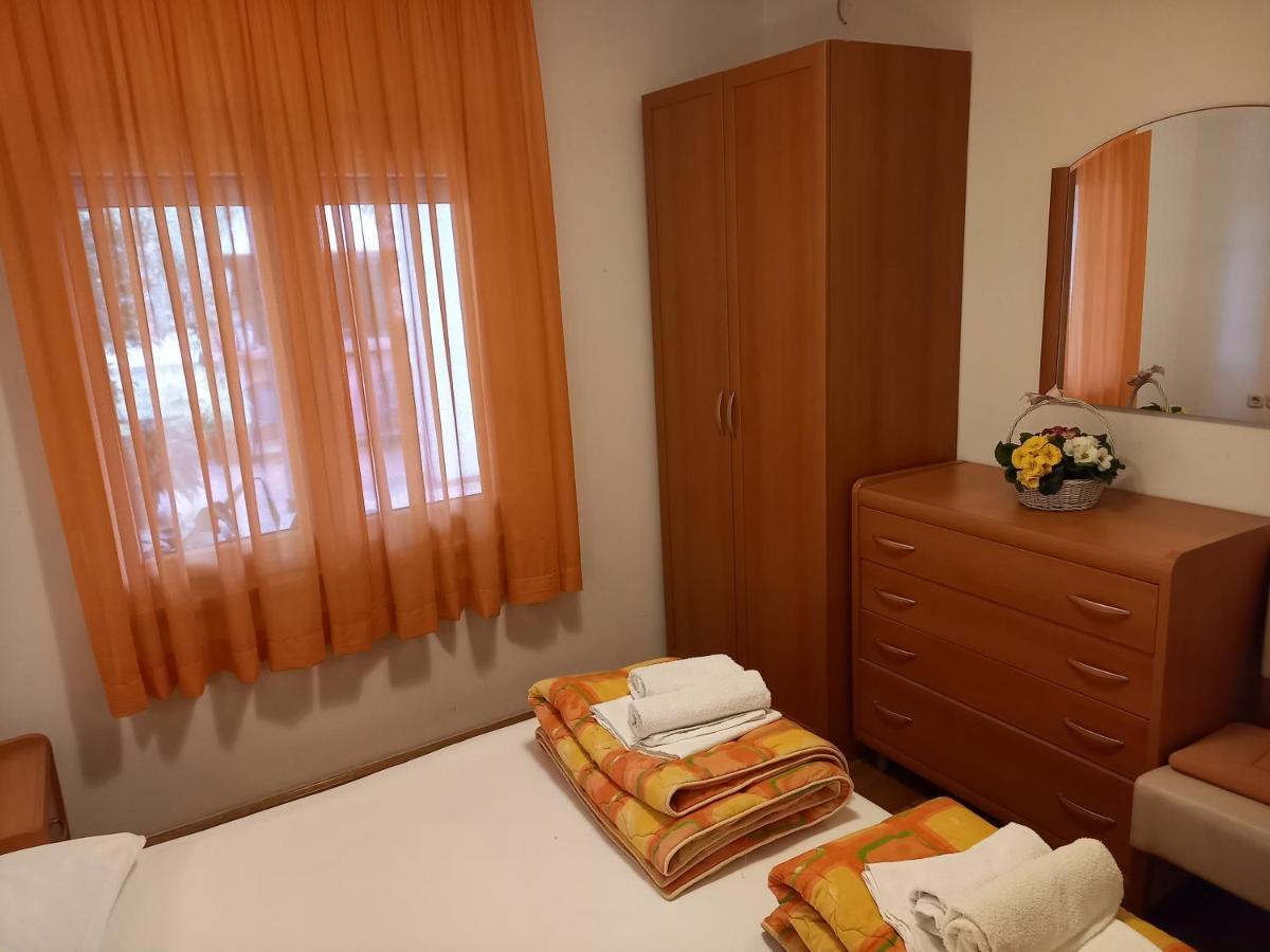 Villa Fontana Sukosan Ngoại thất bức ảnh