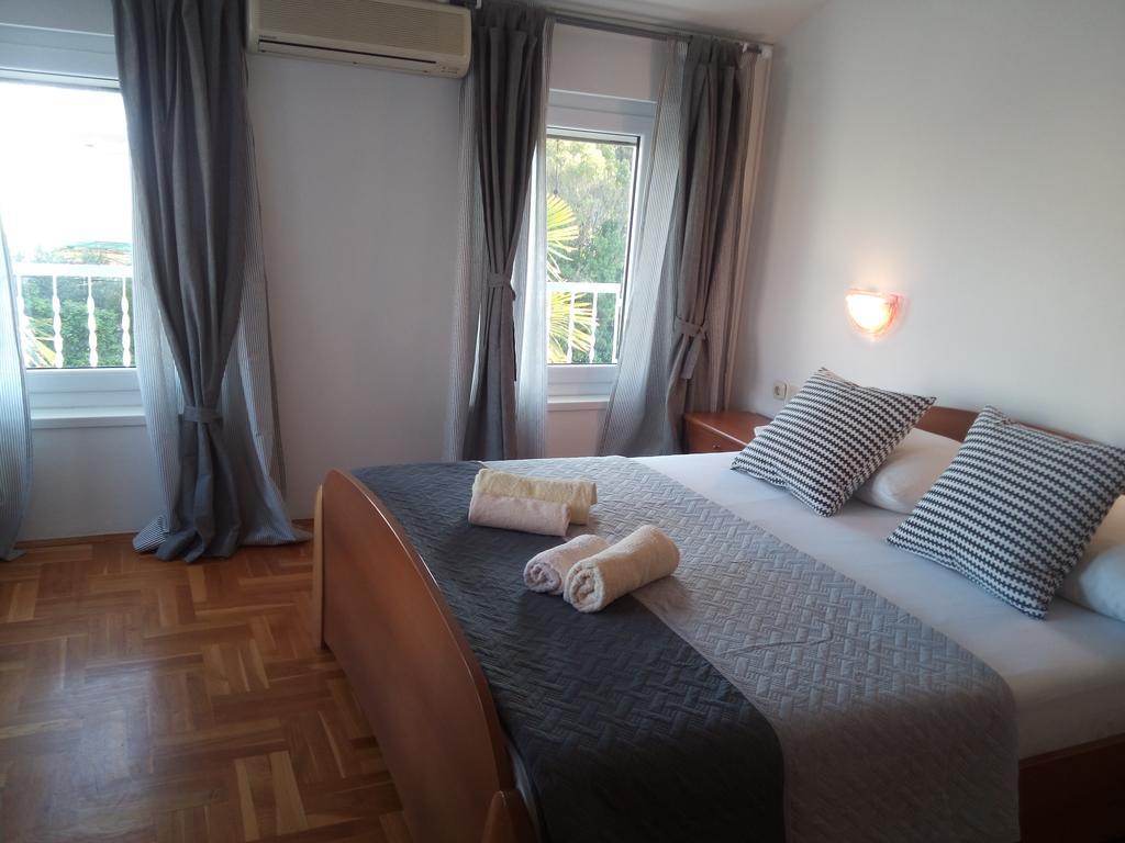 Villa Fontana Sukosan Ngoại thất bức ảnh